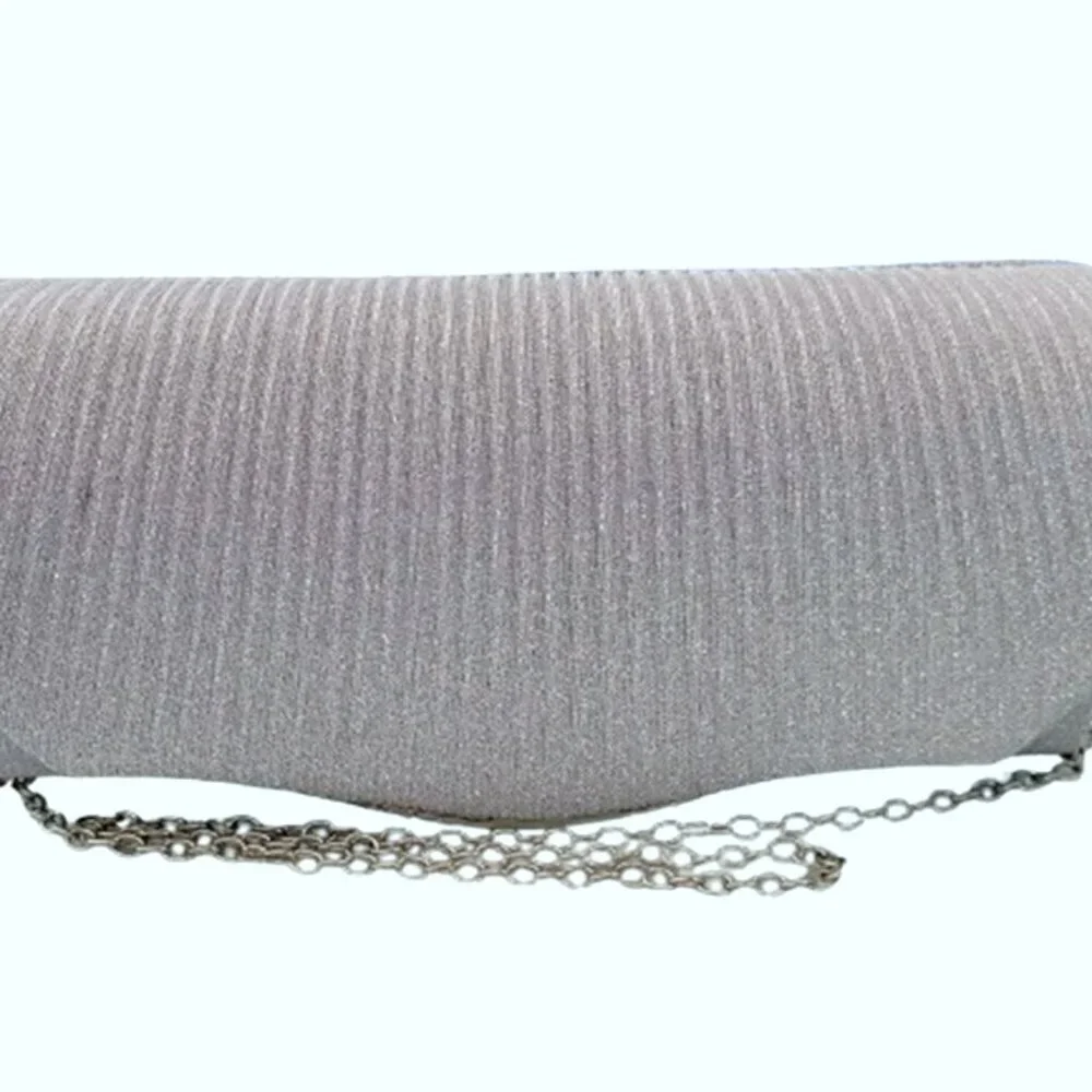 𝅺CLUTCH Sparkling Envelope Silver Textured Handbag Shoulder Chain NIB - Picture 8 of 14
